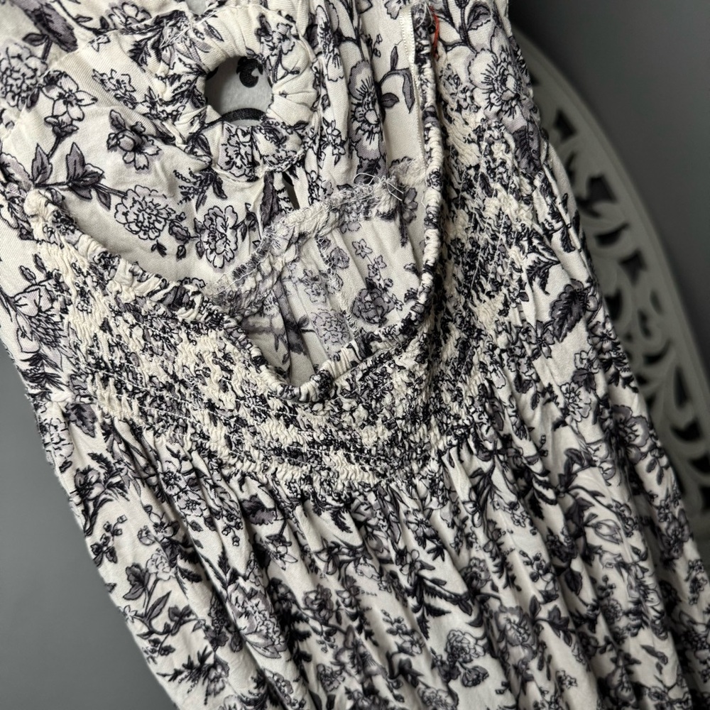 Angie Boho Keyhole Halter Wide Leg Floral Jumpsuit Size Small NWOT Beach - Picture 12 of 15
